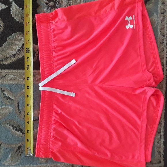 2x*Host Pick*Under Armour ladies shorts - Picture 14 of 16